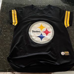 Women’s XL #33 mesh, lightweight Steelers jersey with striped shirt sleeves
